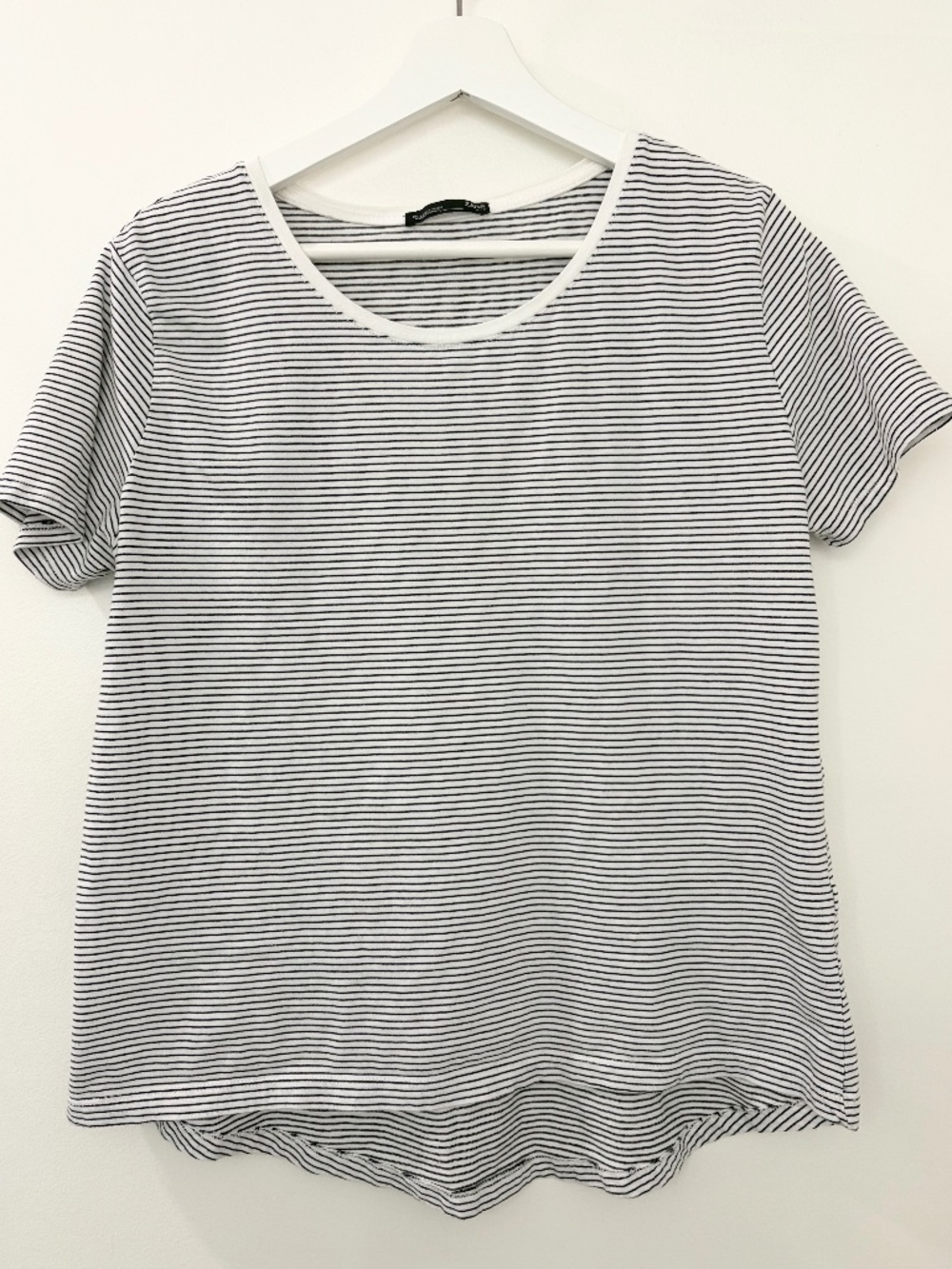 ZARA black and white short sleeve t-shirt
